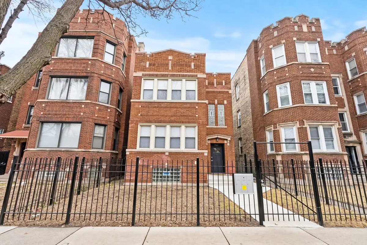 7927 S Vernon Avenue, Chicago, IL 60619 - #1