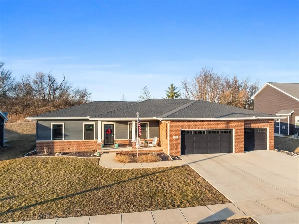 500 Raef Road, Downs, IL 61736 - #1