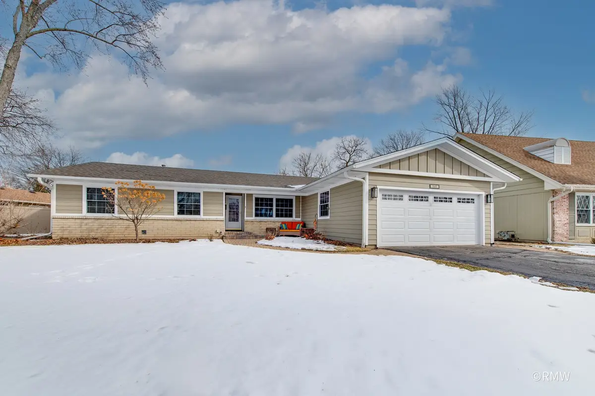 1149 Carlisle Avenue, Elk Grove Village, IL 60007 - Image #1