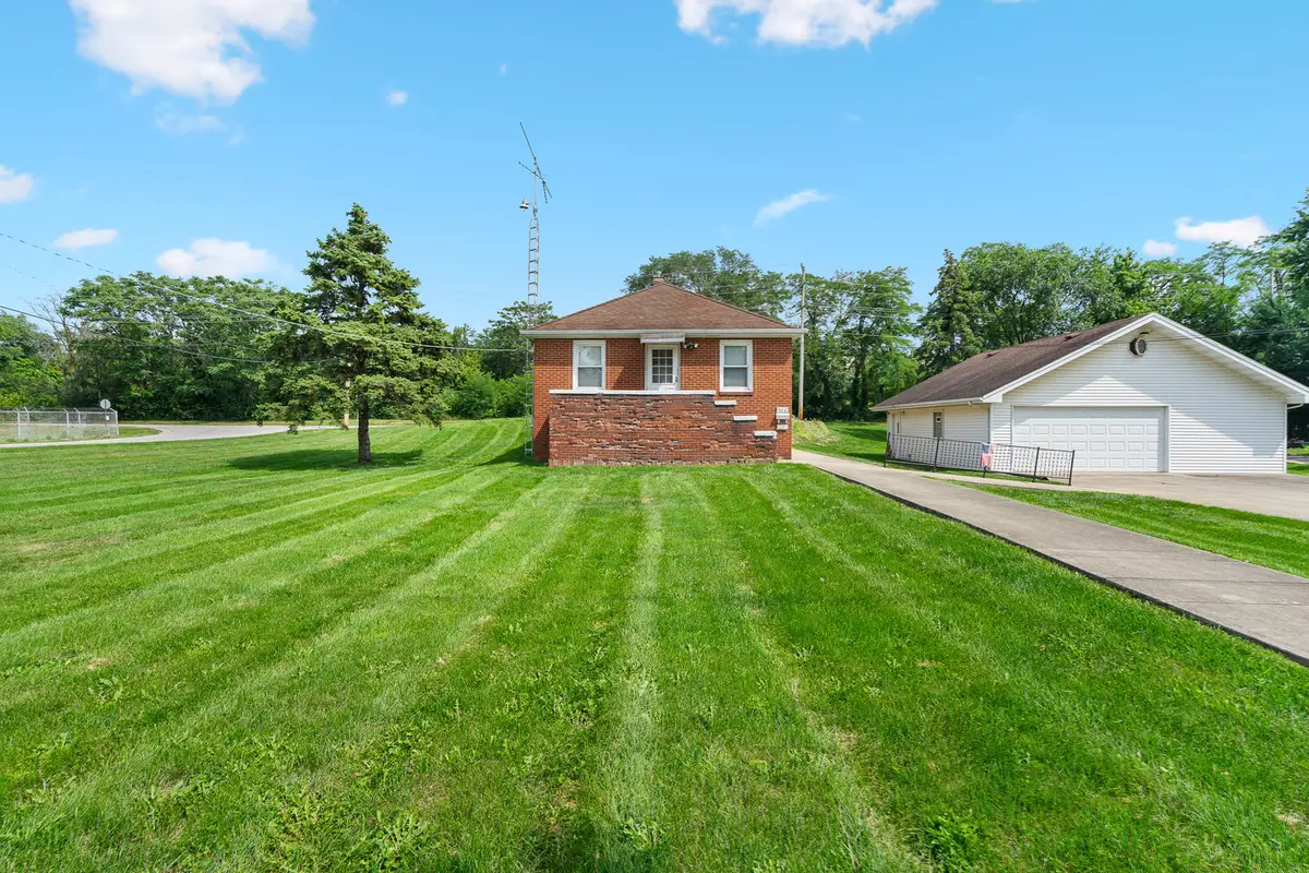 500 Clinton Street, Lockport, IL 60441 - #1