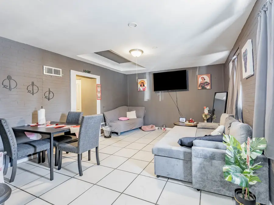 210 Southgate Avenue, Chicago Heights, IL 60411 - Image #3