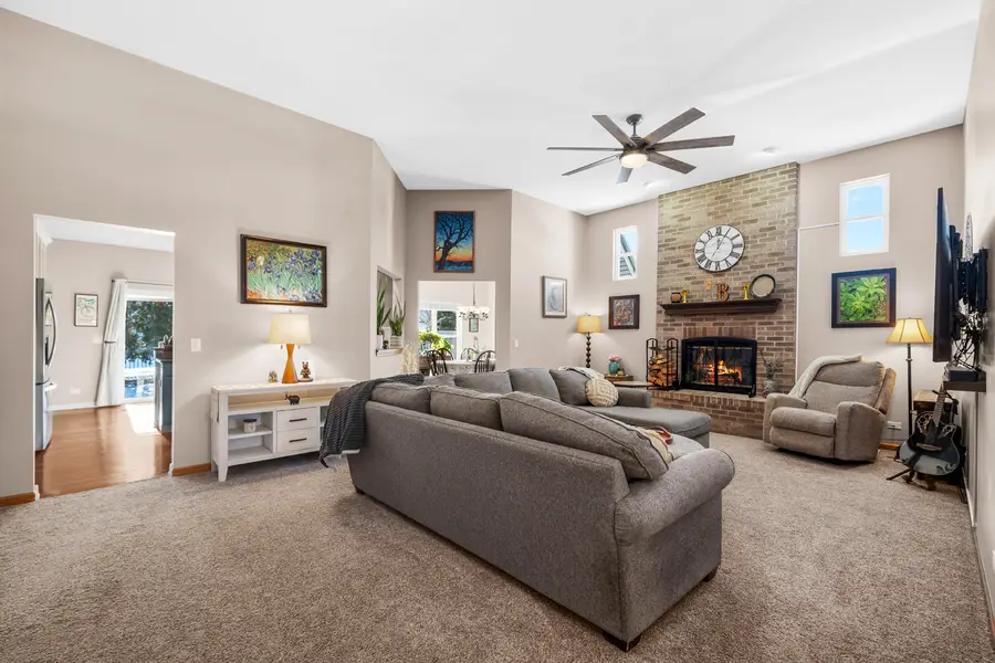 328 W Chester Drive, Maple Park, IL 60151 - #3