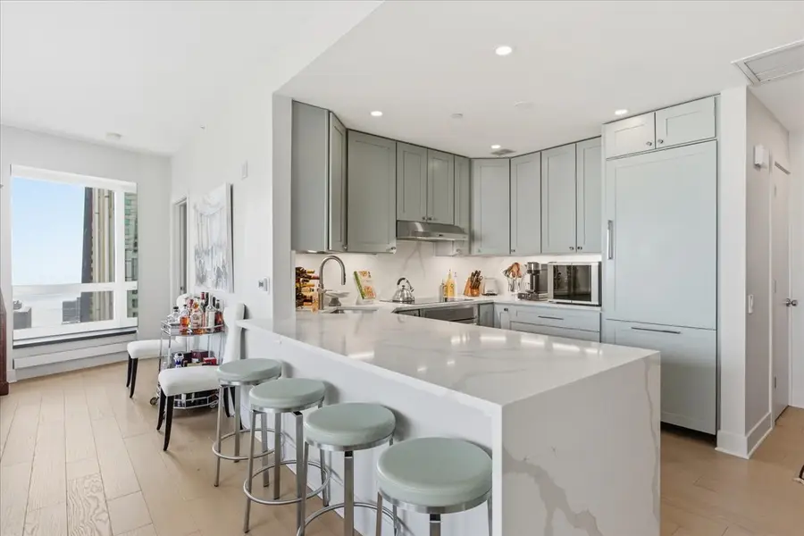 57 E Delaware Place #3904, Chicago, IL 60611 - #2