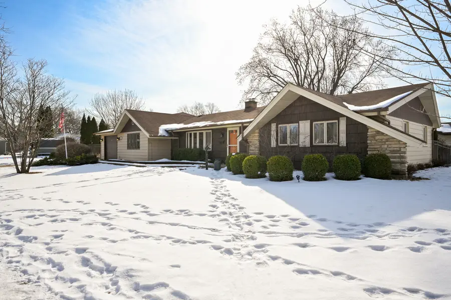 1727 Warwick Lane, Schaumburg, IL 60193 - #2