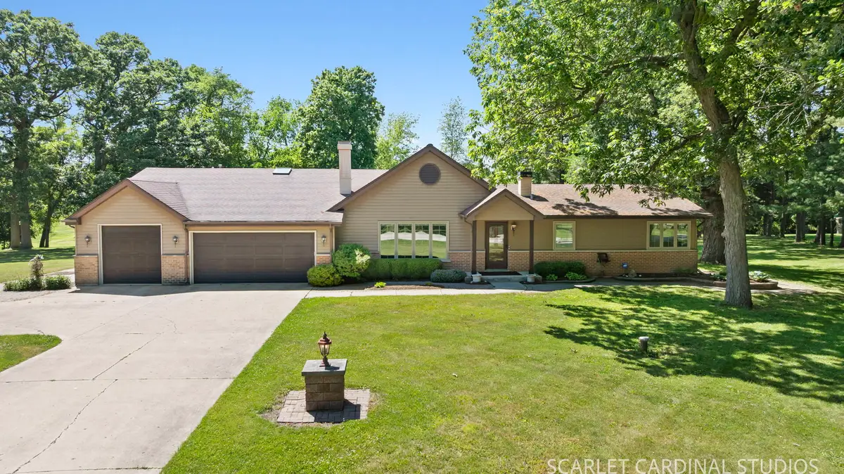 6N368 Oakwood Drive, Campton Hills, IL 60175 - #1