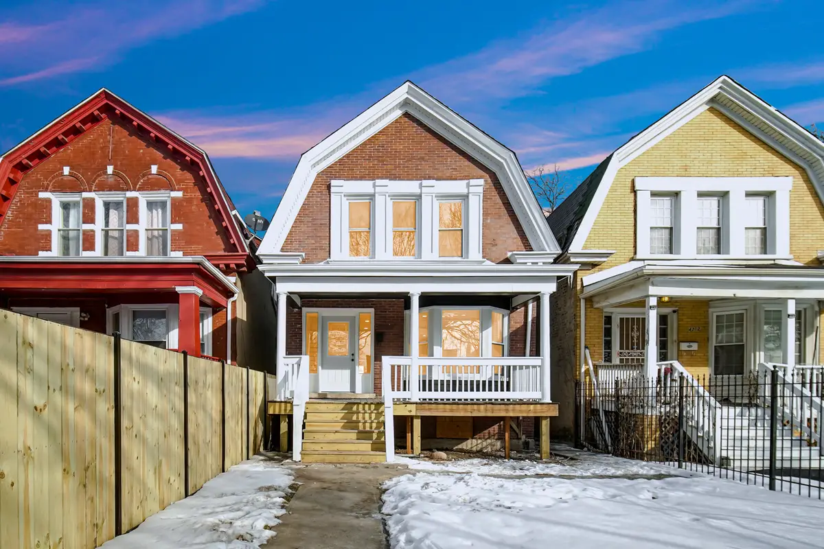4216 W West End Avenue, Chicago, IL 60624 - #1