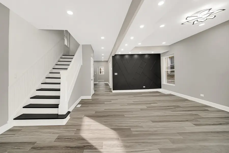 4216 W West End Avenue, Chicago, IL 60624 - #3