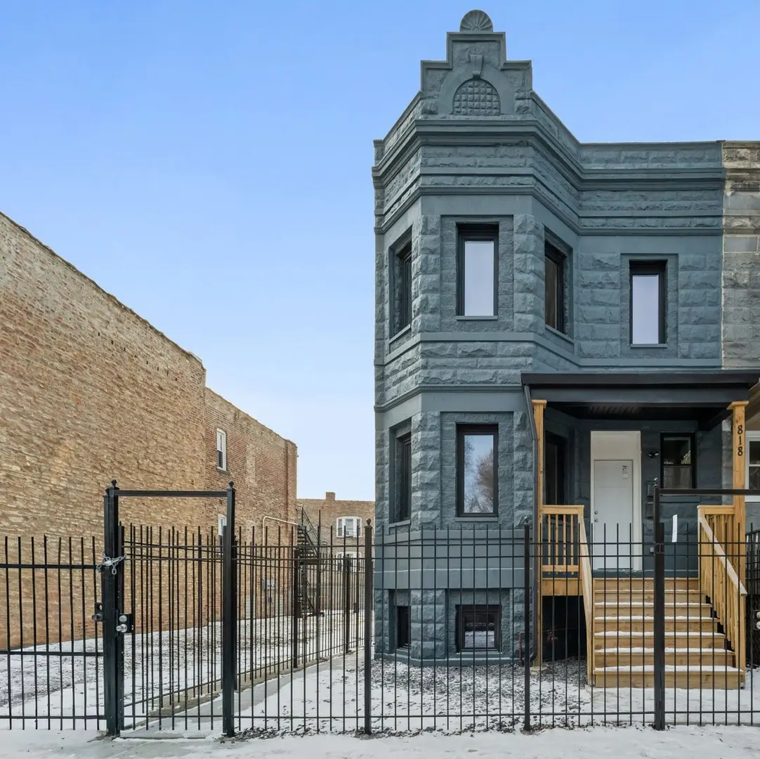 818 S Karlov Avenue, Chicago, IL 60624 - Image #1