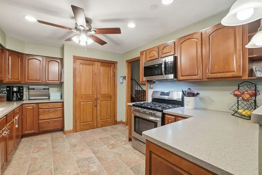 16236 Princeton Avenue, Tinley Park, IL 60477 - #2