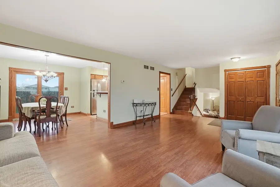 16236 Princeton Avenue, Tinley Park, IL 60477 - #3