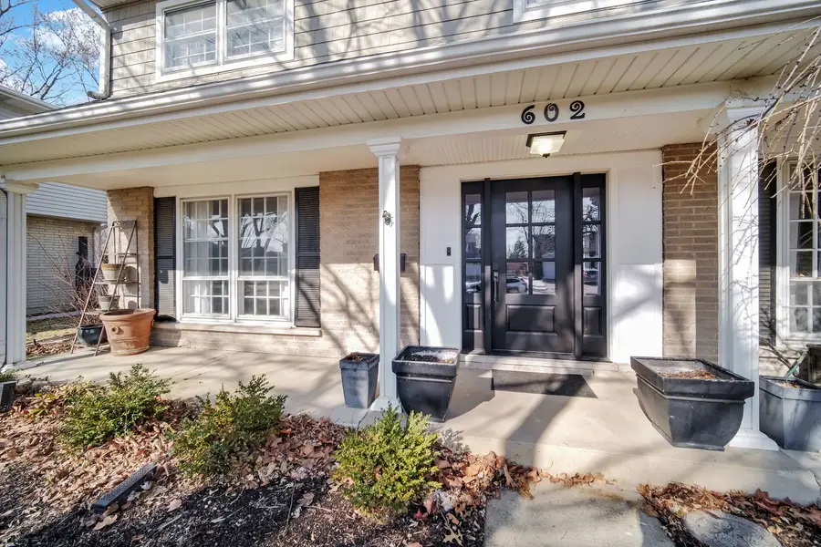 602 W Haven Drive, Arlington Heights, IL 60005 - #3
