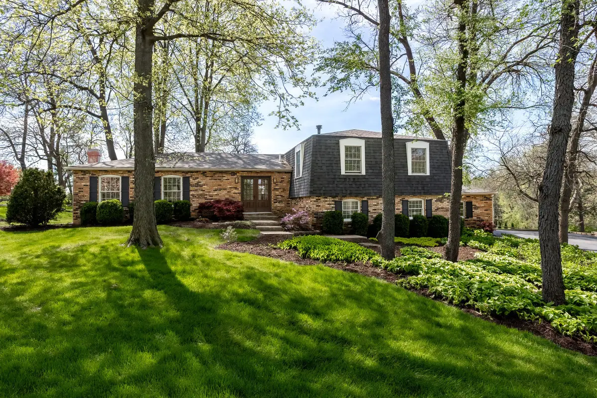 Address Withheld By Seller, Bettendorf, IA 52722 - #1