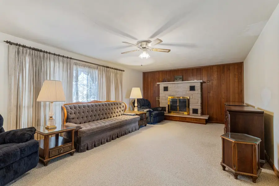 586 N Us 45, Paxton, IL 60957 - #3