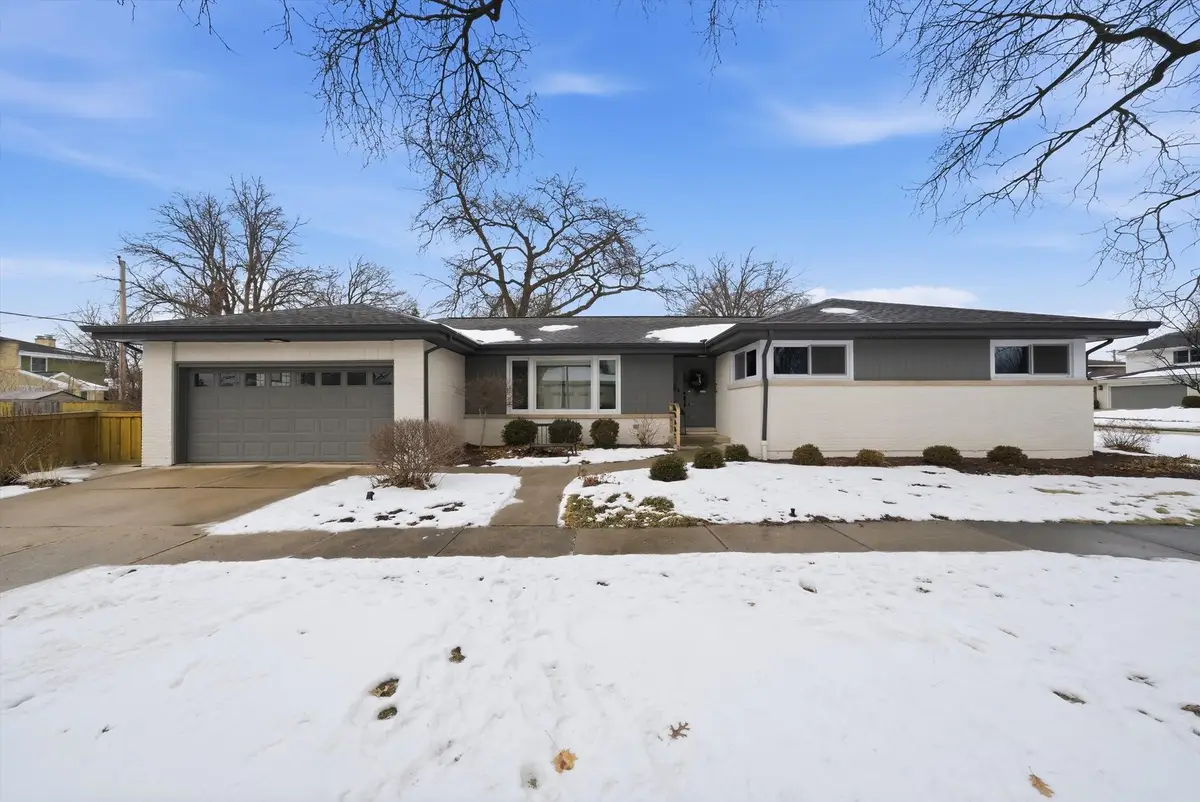 101 W Jackson Street, Elmhurst, IL 60126 - Image #1