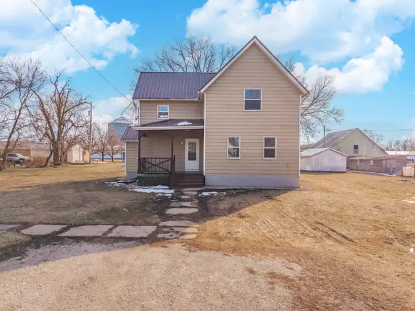 207 E Maple Street, Chatsworth, IL 60921