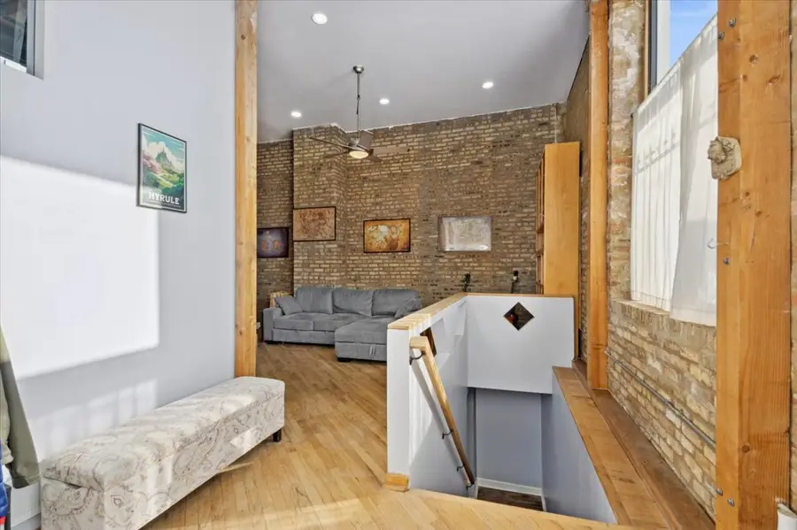 1344 W Augusta Boulevard #1, Chicago, IL 60642 - #3