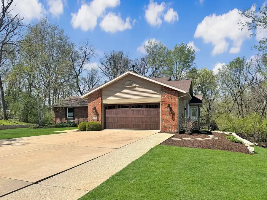1669 Barberry Circle, Freeport, IL 61032 - #2