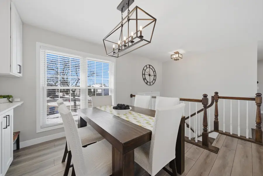 396 Nantucket Court, Bartlett, IL 60103 - #3