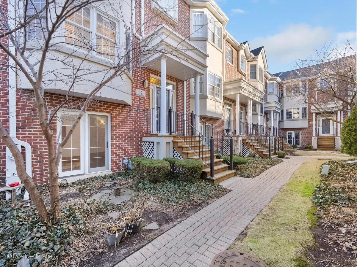 12 N Kensington Avenue, La Grange, IL 60525 - #1