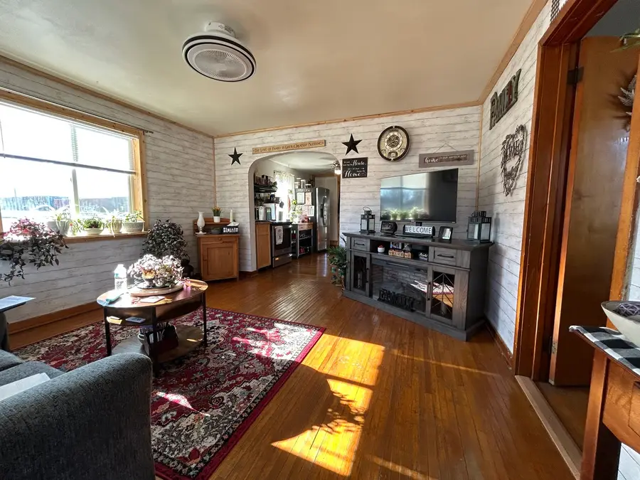 Address Withheld By Seller, Mendota, IL 61342 - #2