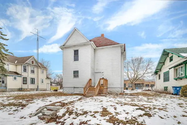 1129 E Merchant Street, Kankakee, IL 60901