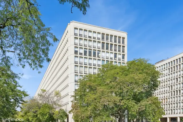 Address Withheld By Seller, Chicago, IL 60637