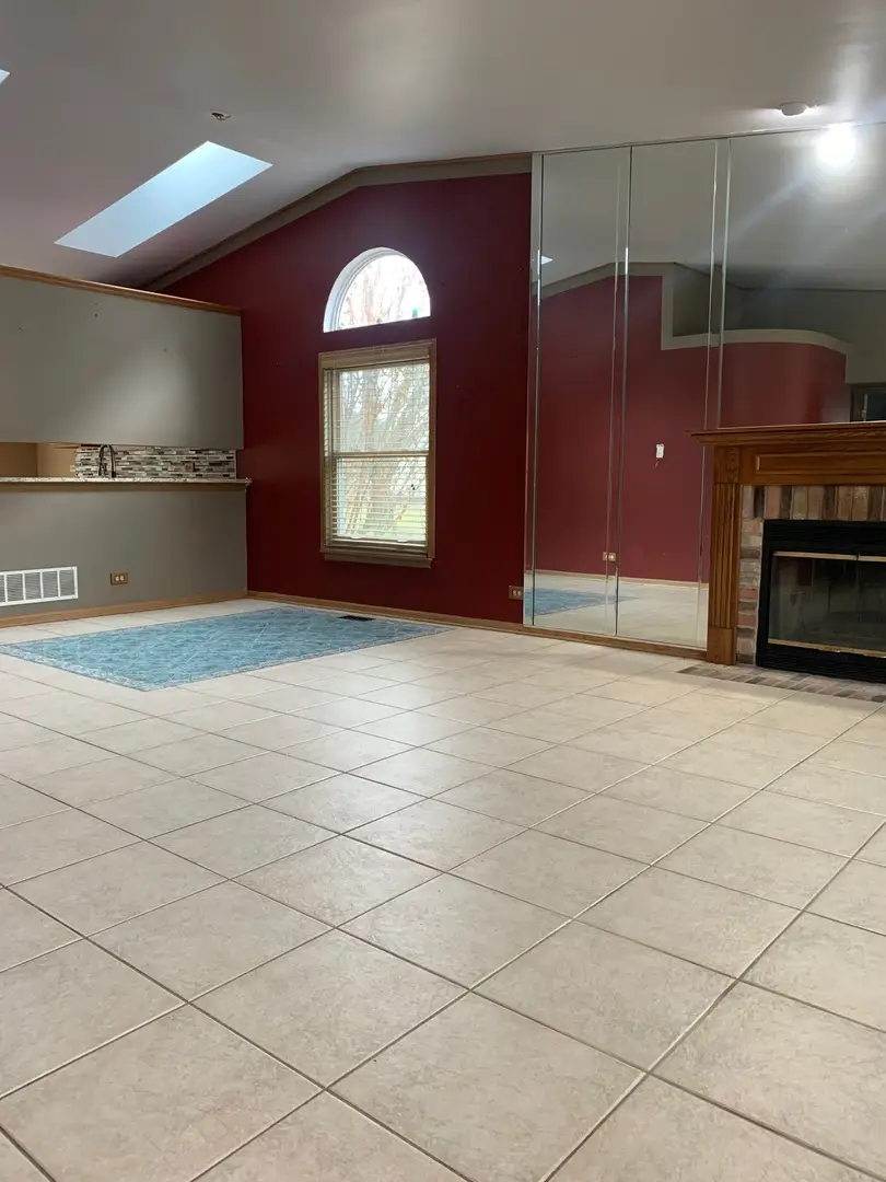 2472 Fox Drive, Aurora, IL 60506 - #3