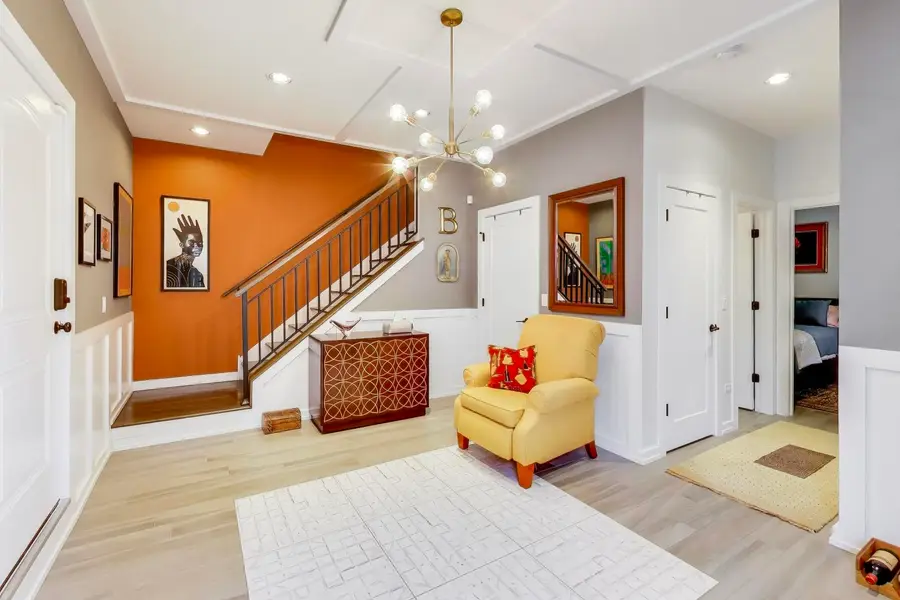 347 E 44th Street, Chicago, IL 60653 - #2