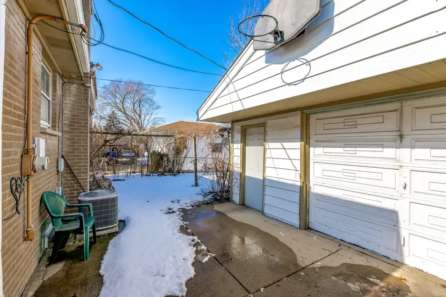 7736 W Winona Street, Norridge, IL 60706 - #3