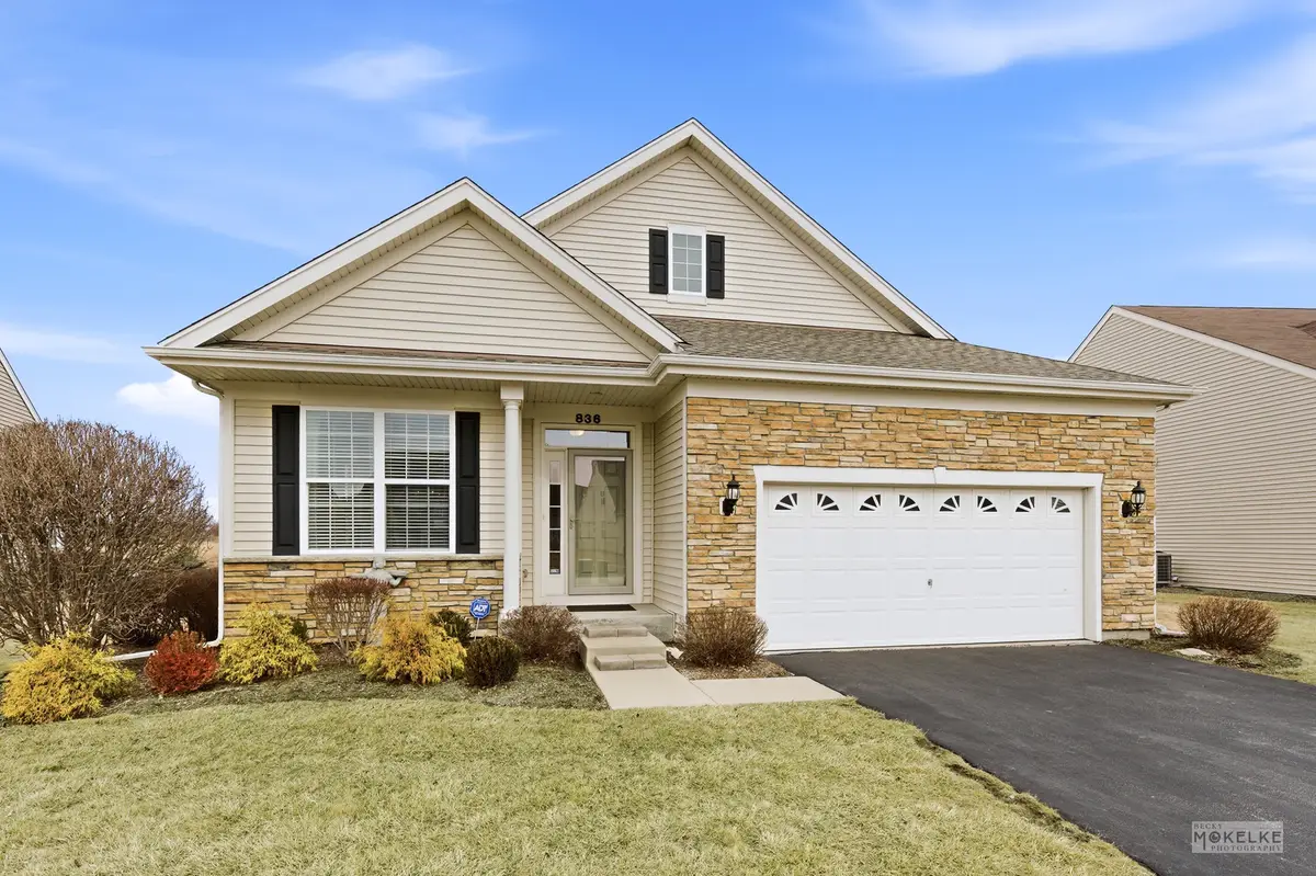 Address Withheld By Seller, Oswego, IL 60543 - #1