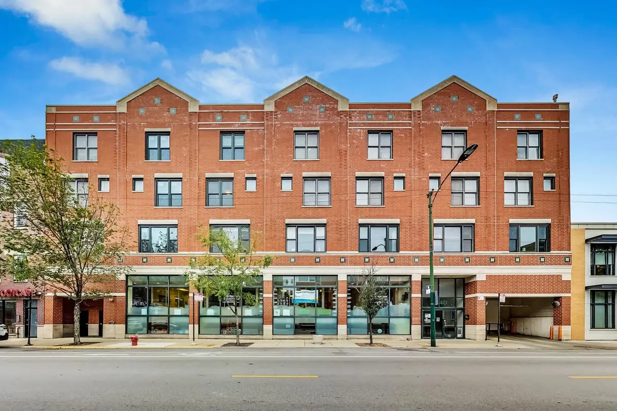 2840 N Lincoln Avenue #D, Chicago, IL 60657 - #1