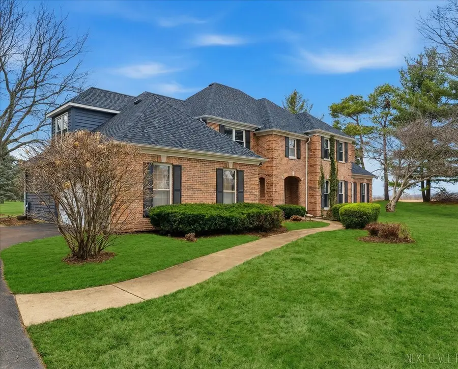 7N108 Hastings Drive, Saint Charles, IL 60175 - #2