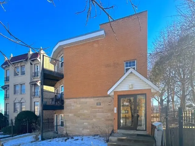 1939 W Pratt Boulevard #3, Chicago, IL 60626 - #1