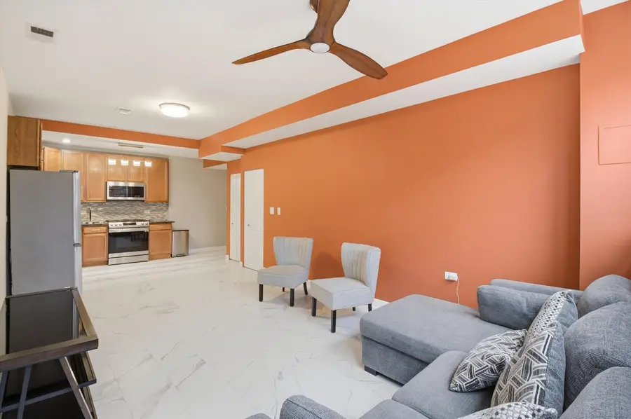 3808 W Belle Plaine Avenue #G, Chicago, IL 60618 - #3