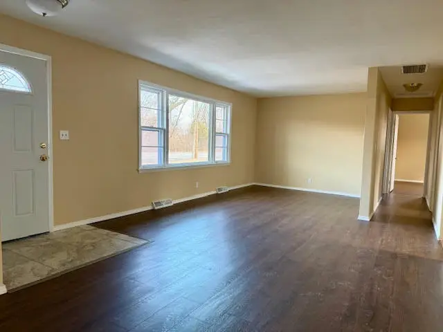 1811 West Main Street, Sleepy Hollow, IL 60118 - #3