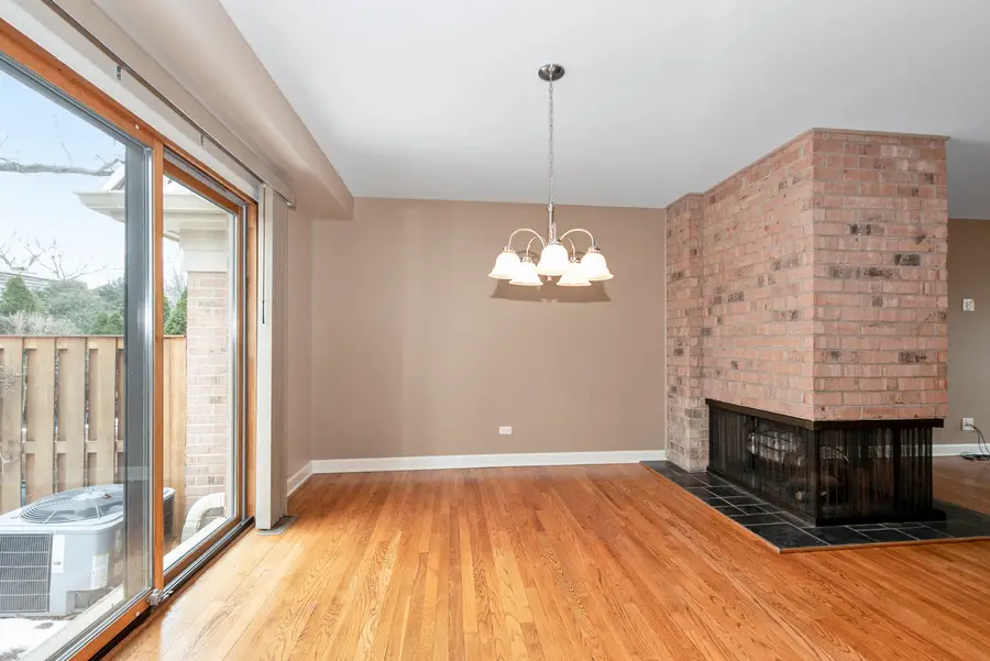 2S753 Avenue Orleans Avenue, Oak Brook, IL 60523 - #3