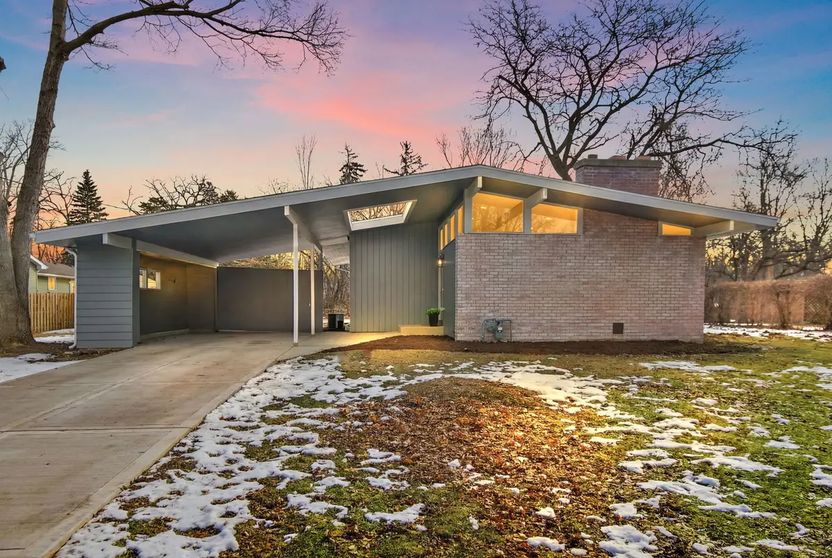 411 S 1st Street, Elburn, IL 60119 - #1