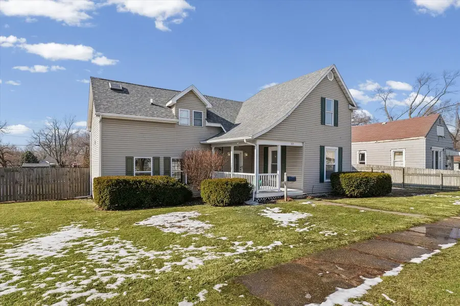 325 N Market Street, Hoopeston, IL 60942 - #3