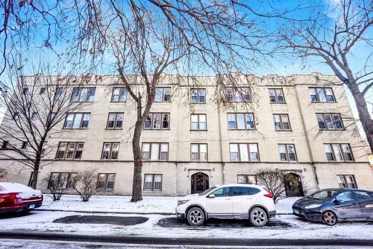 3107 W George Street #3, Chicago, IL 60618 - Image #1