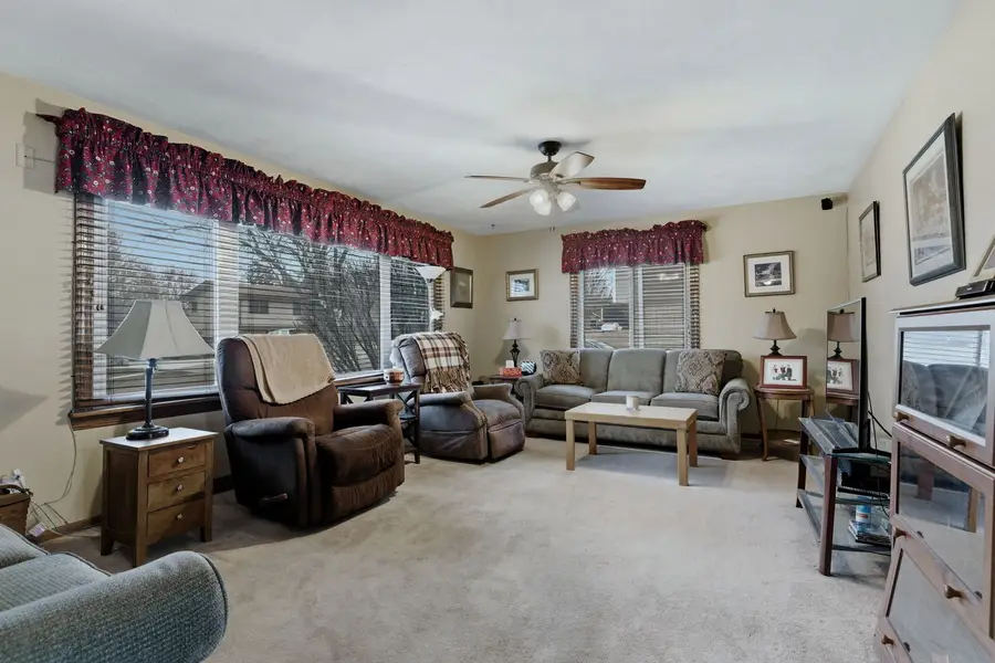 136 Mckinstry Drive, Elgin, IL 60123 - #3