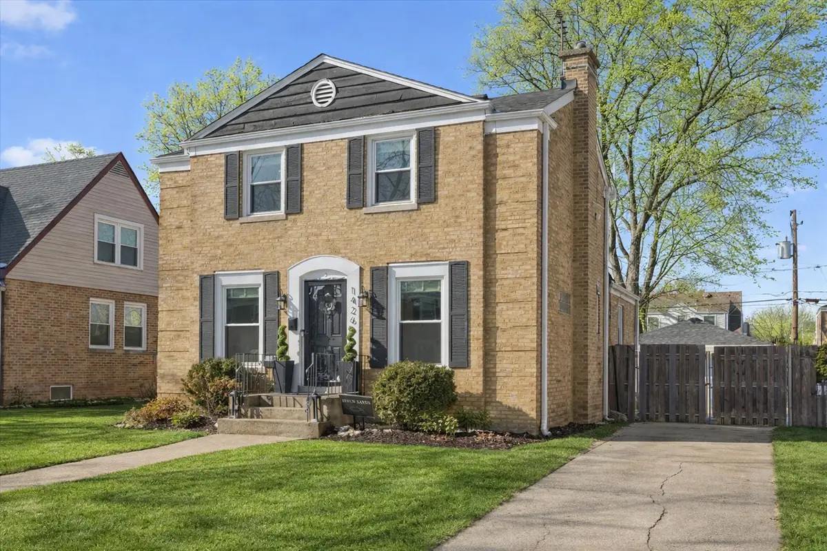 1426 Bristol Avenue, Westchester, IL 60154 - #1