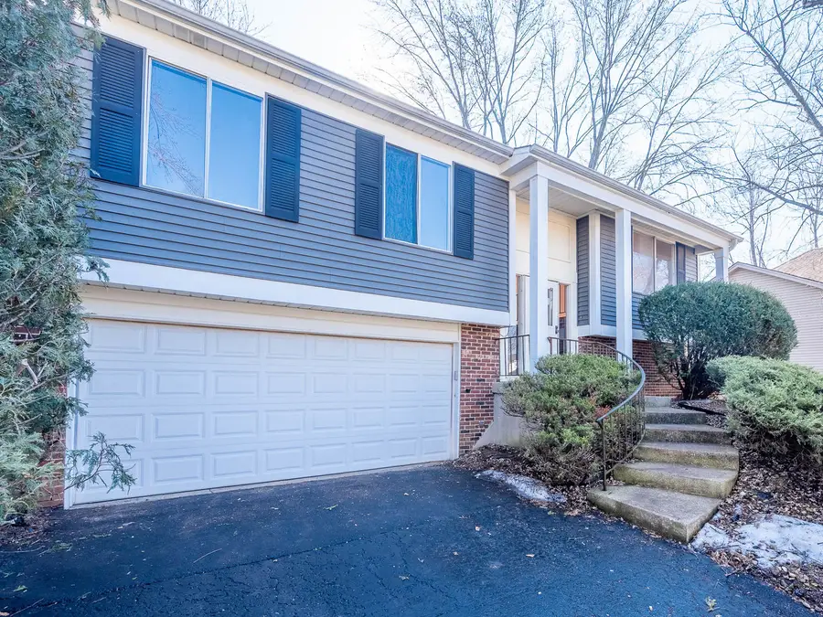 428 N Ashbury Avenue, Bolingbrook, IL 60440 - #2