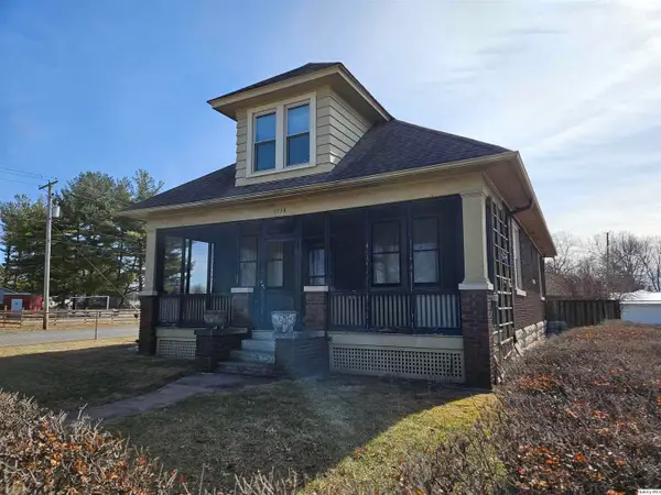 1736 Maple, Quincy, IL 62301-1959