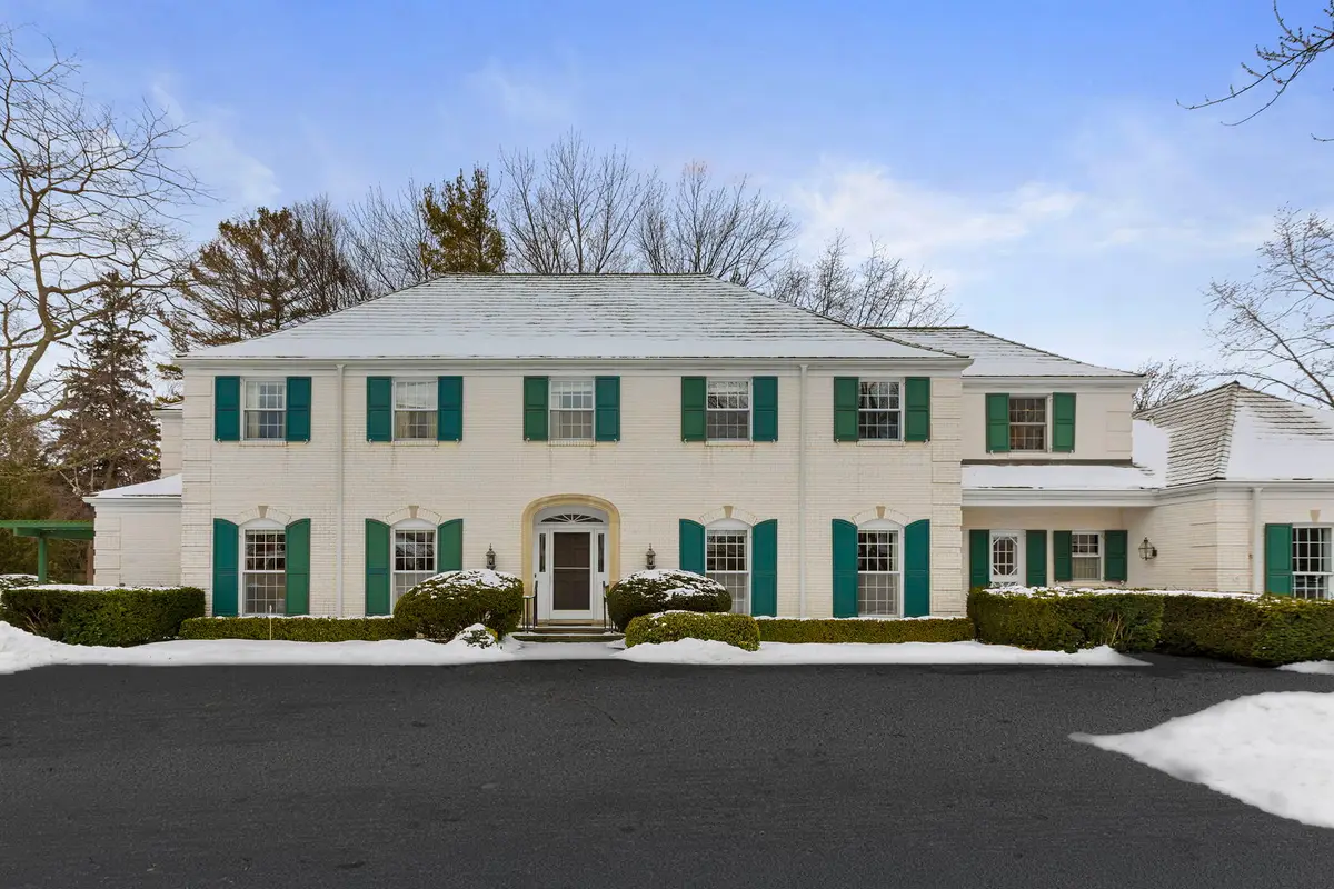 970 E Deerpath Road, Lake Forest, IL 60045 - #1