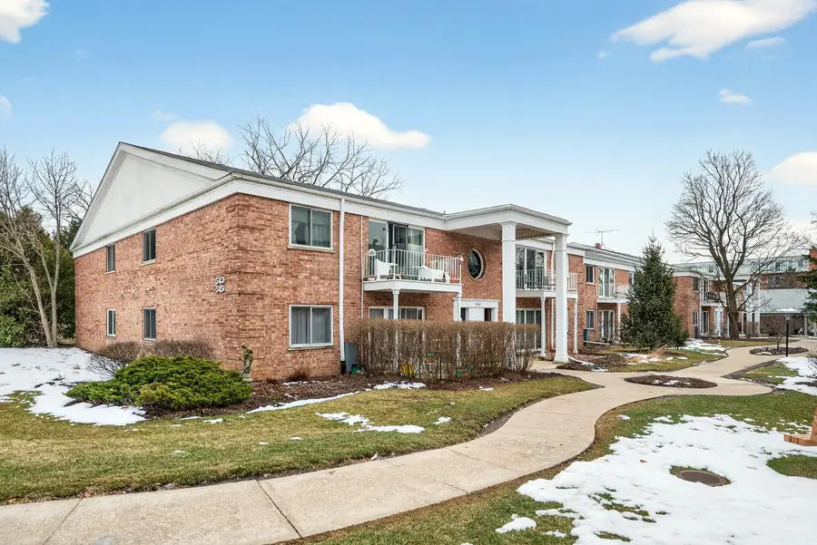 543 Burlington Avenue #204, Downers Grove, IL 60515 - #2