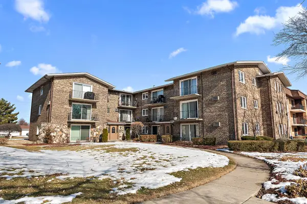 8932 W 140th Street #1A, Orland Park, IL 60462