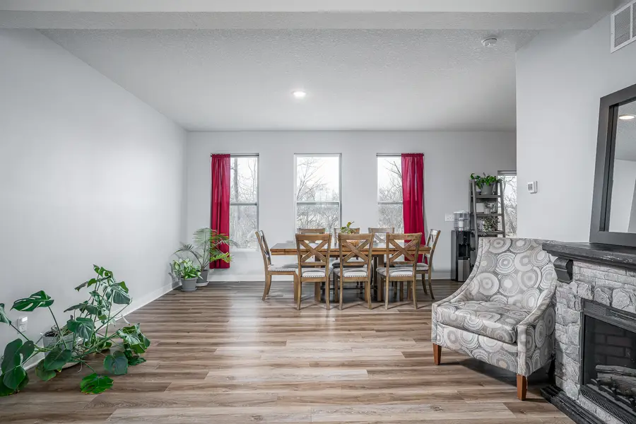 1120 Eagles Crest Drive, Davenport, IA 52804 - #3