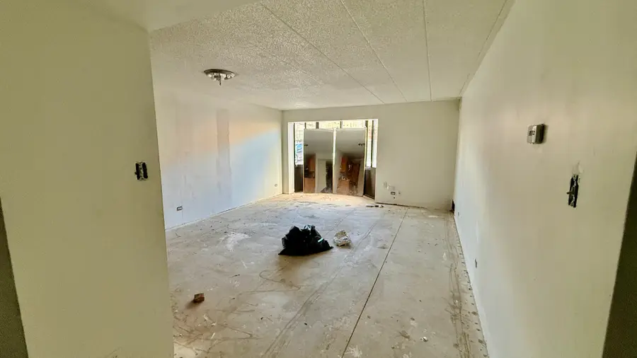 606 E Woodland Park Avenue #105, Chicago, IL 60616 - #2