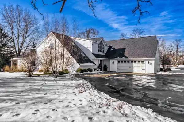 22563 N Ruth Court, Kildeer, IL 60047