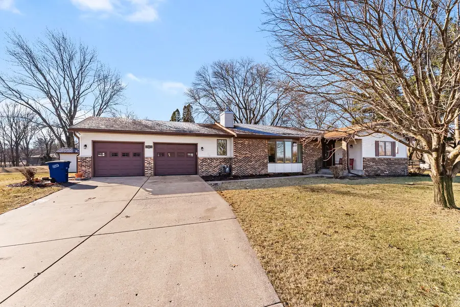 6008 92nd Avenue W, Taylor Ridge, IL 61284 - #3